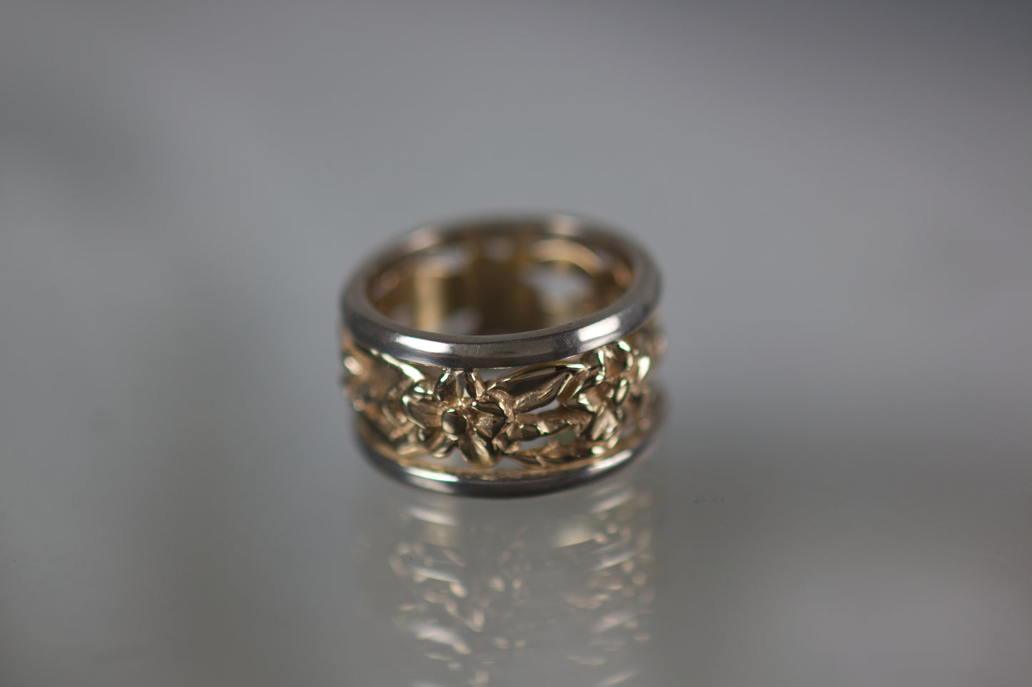 Flower Design Wedding Band