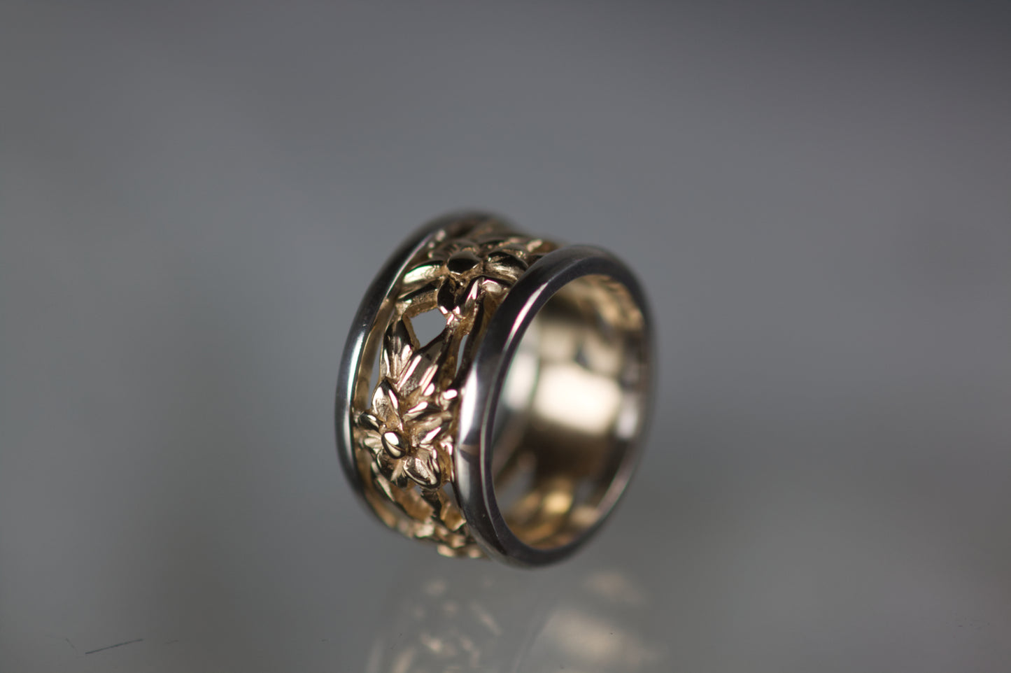 Flower Design Wedding Band