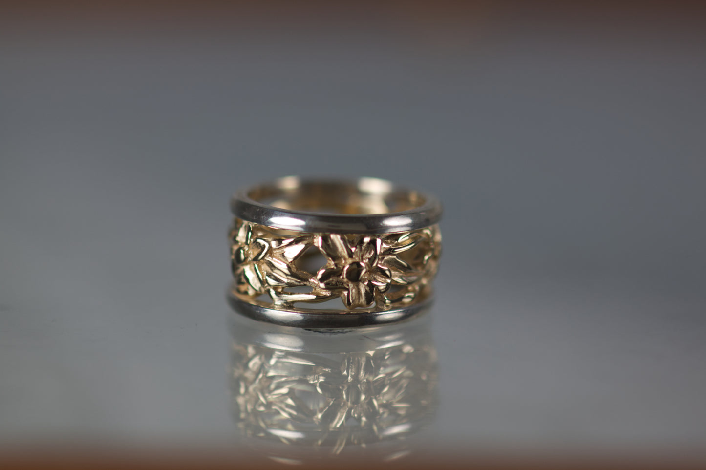 Flower Design Wedding Band