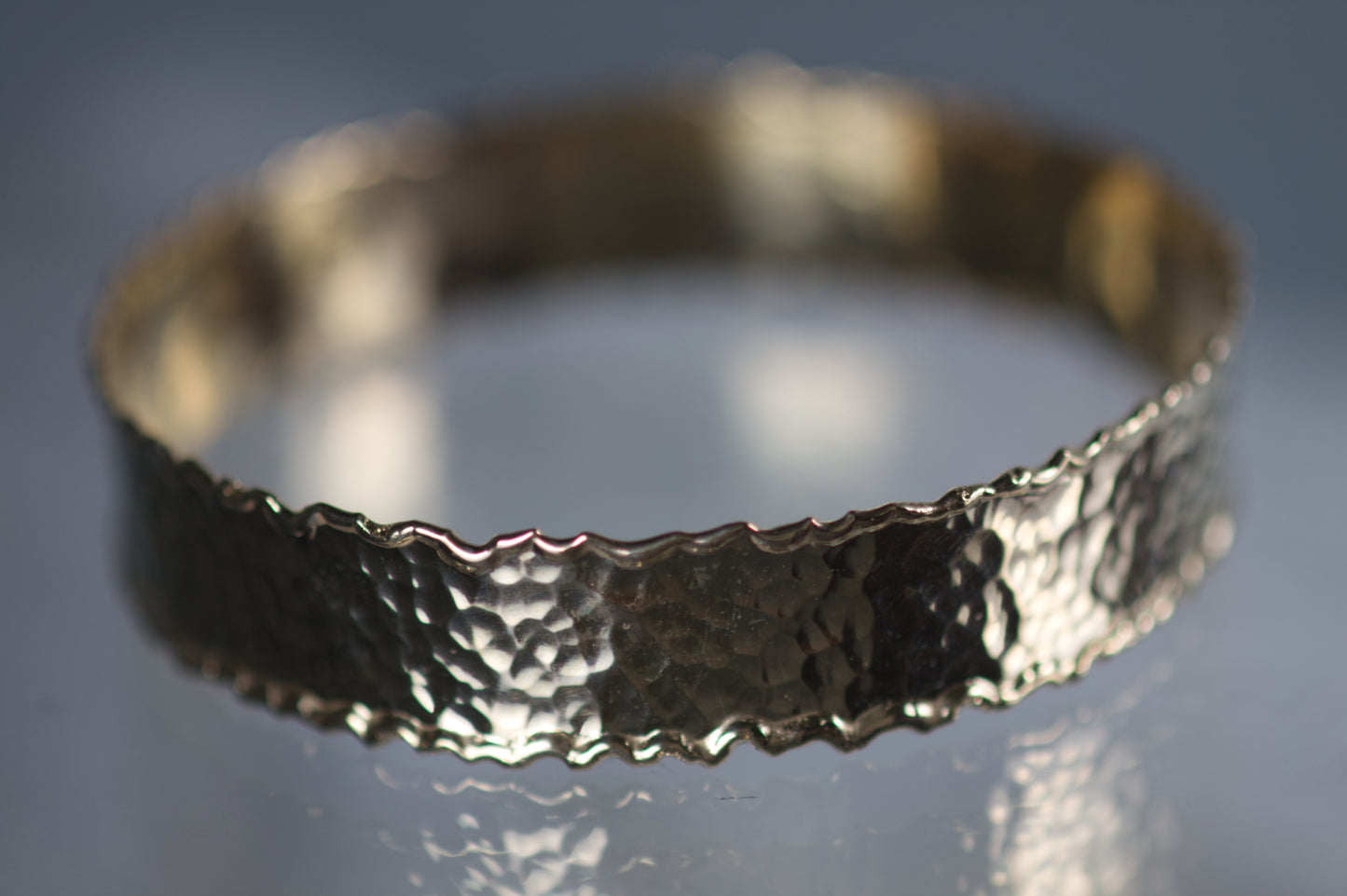 Hammered-Melt Edge Bangle Bracelet