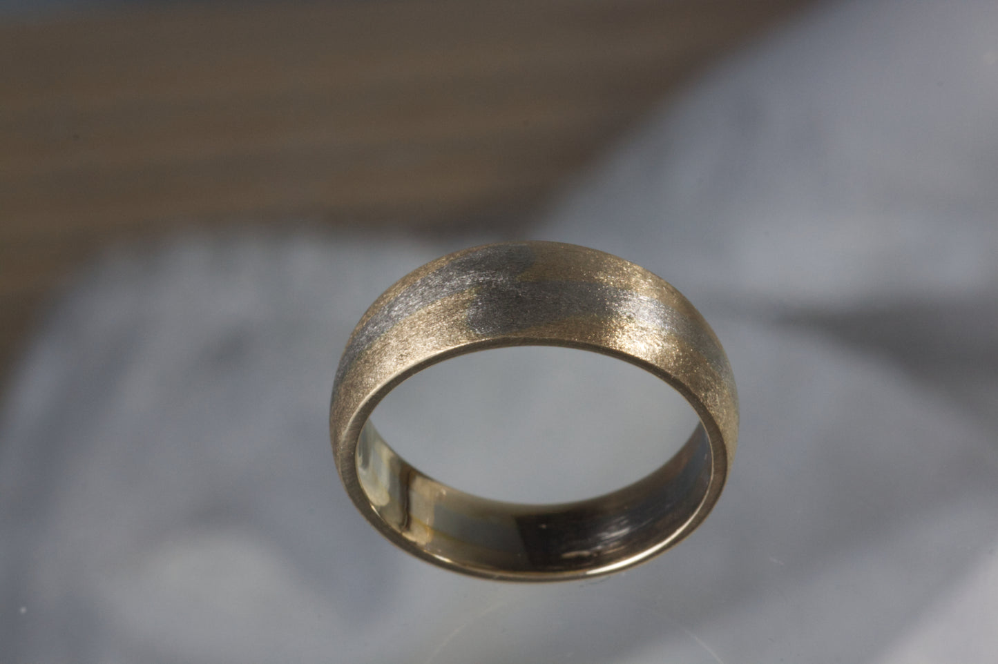 Inset Ring With Brushed Finish
