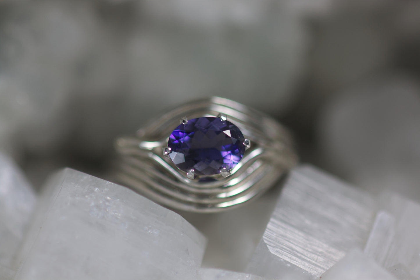 Iolite Wire Design Ring