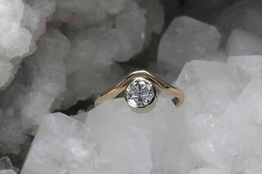 Yellow Gold Curved Wedding Band