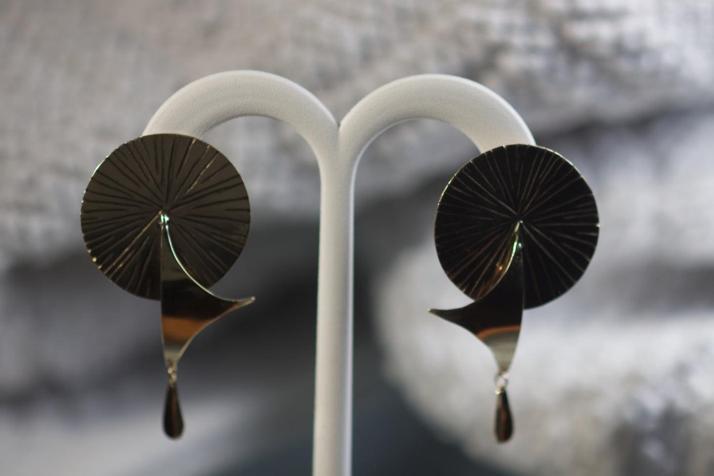 Textured Circle Earrings With Dangle