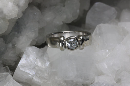 Two Bar Ring With Bezel Set
